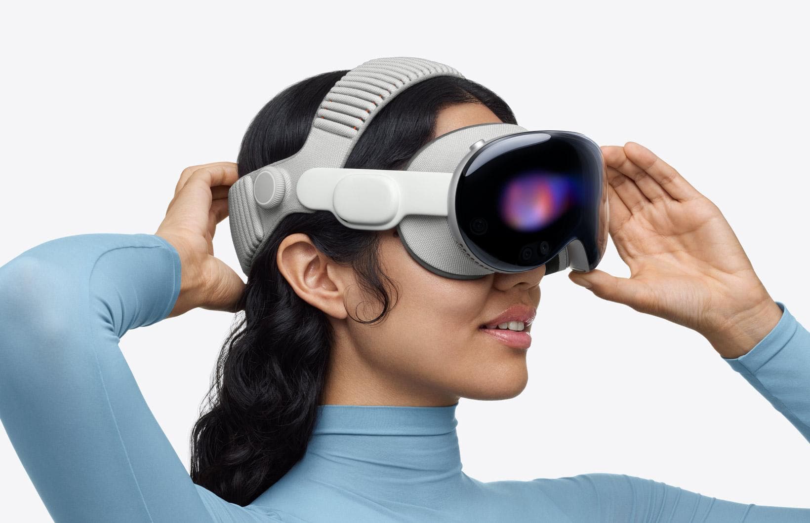 Apple Vision Pro 2025: Kya Yeh Tech Ka Naya Chamatkar Hai?