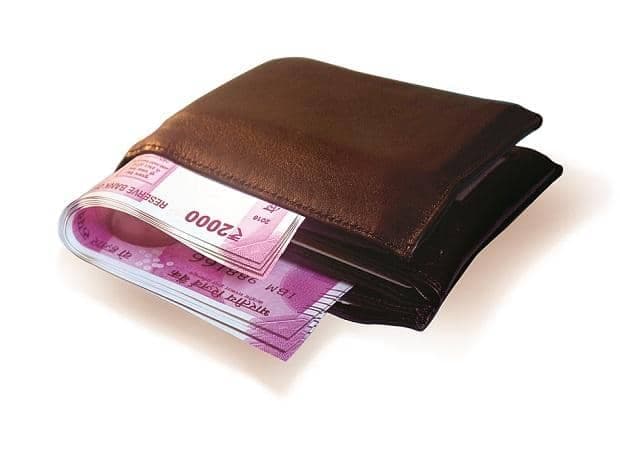Young adults and money: The chaotic budgeting struggle