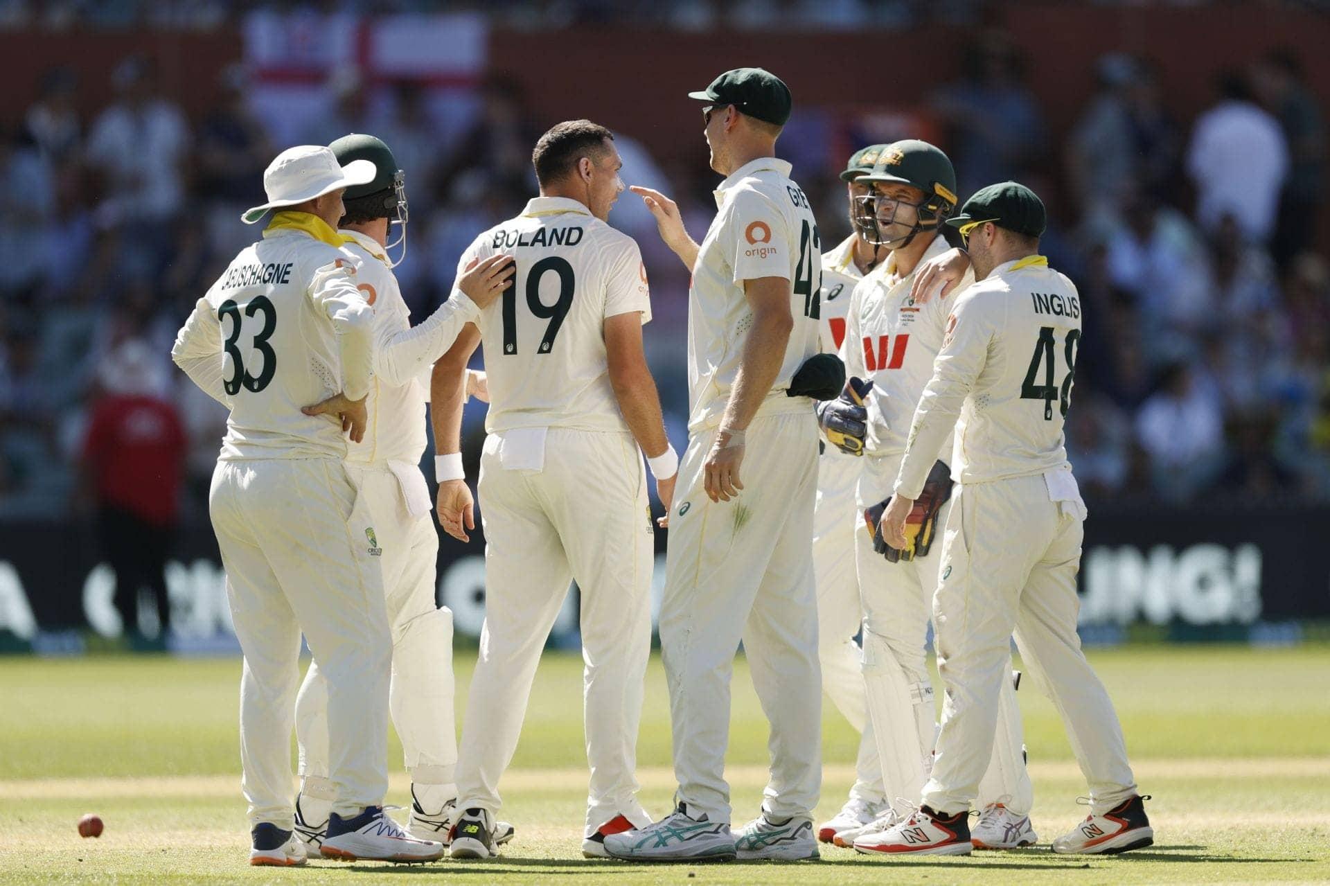 Mitchell Starc delivers a smackdown on Snicko tech