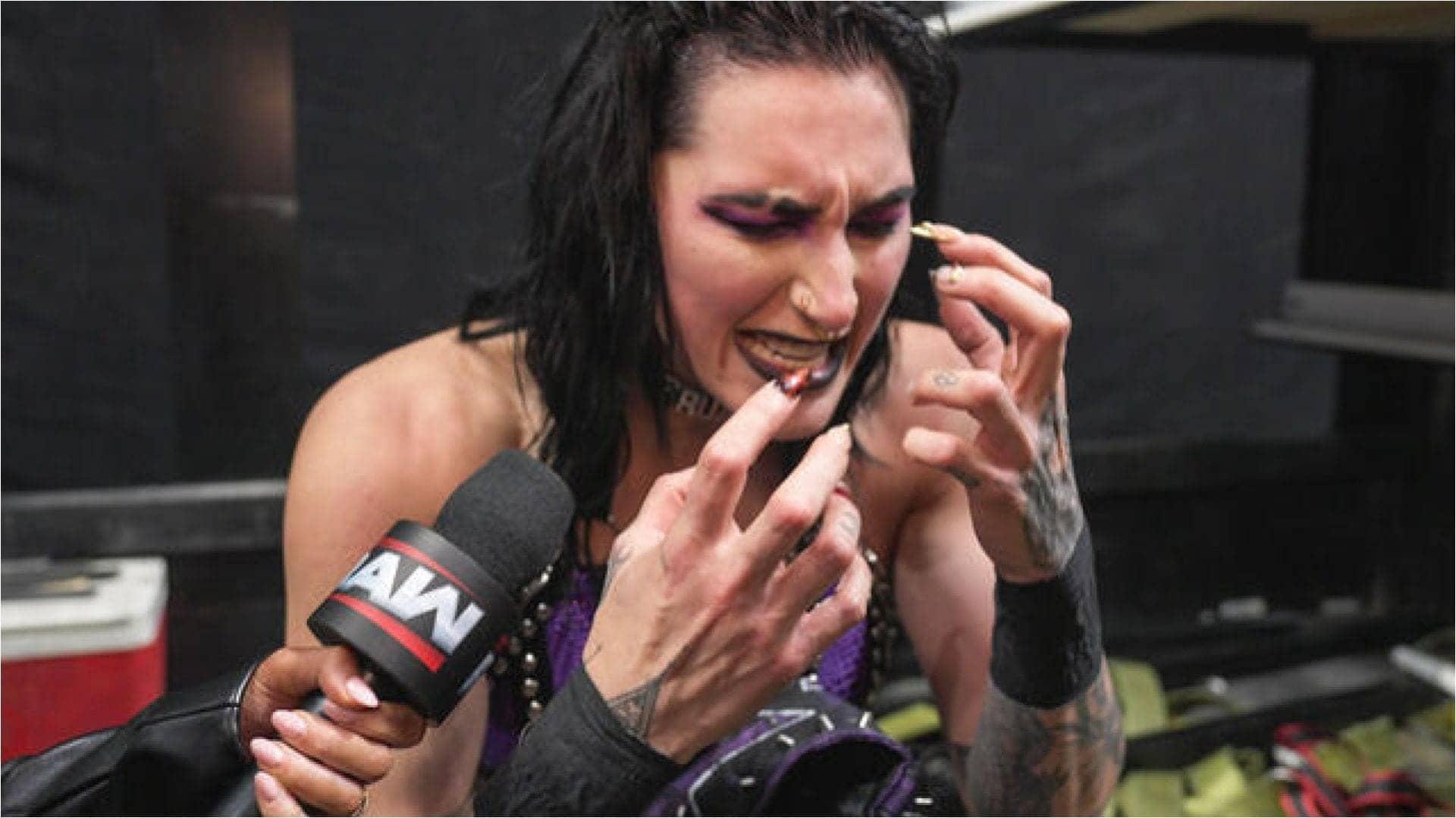 Asuka Shocks the World, Ends 0-7 Streak Against Ripley!