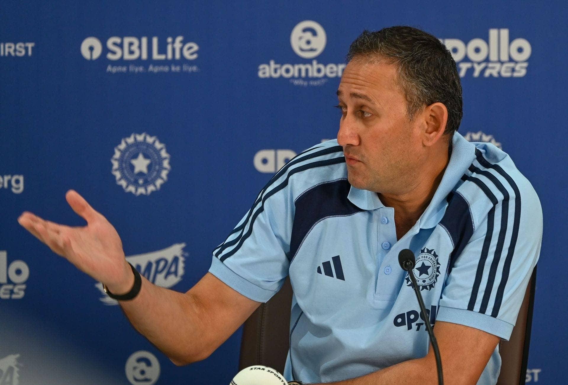 Selectors Dismiss Shami: Coach Calls It a Shame, G