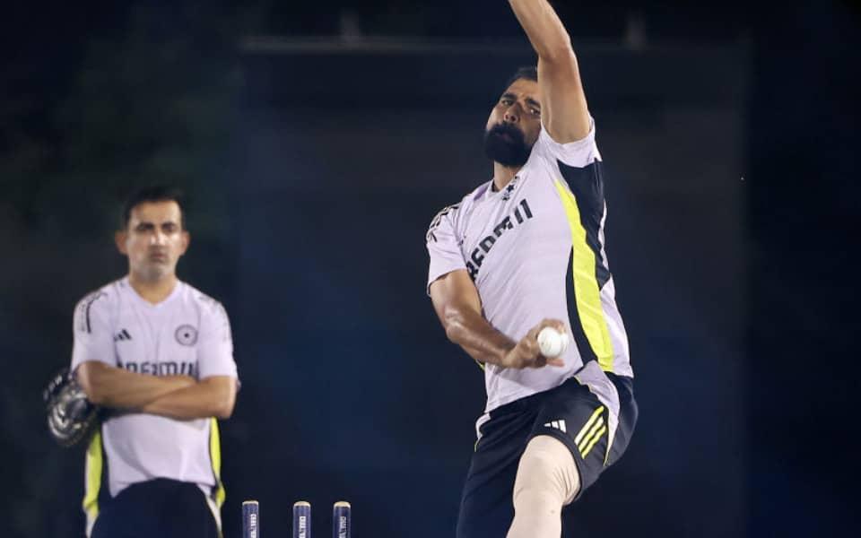 Irfan Pathan Wonders Why Shami's Not in ODI Squad, Fo' Shizzle