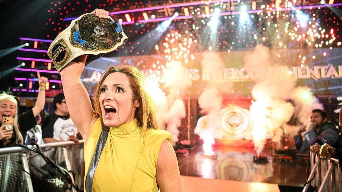 Becky Lynch’s Electrifying Homecoming on WWE RAW Showdown