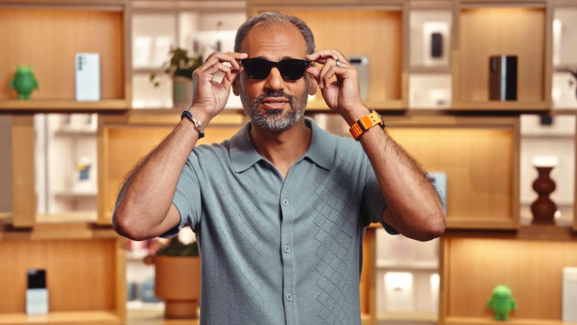 Google's XR Glasses App: Get Ready to Electrify Your World!