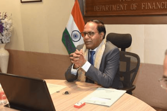 DFS Launches Ultimate Salary Account for Government Workers