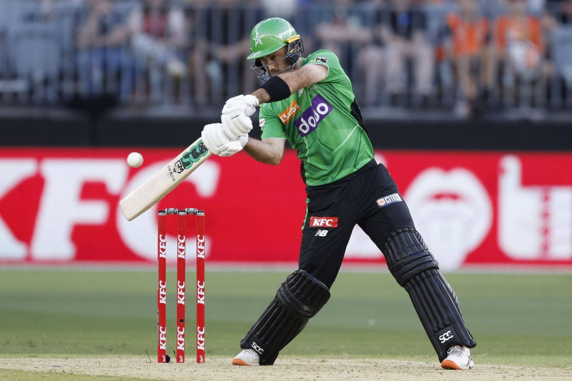 Australia's World Cup Showdown: Connolly vs. Maxwell Battle!