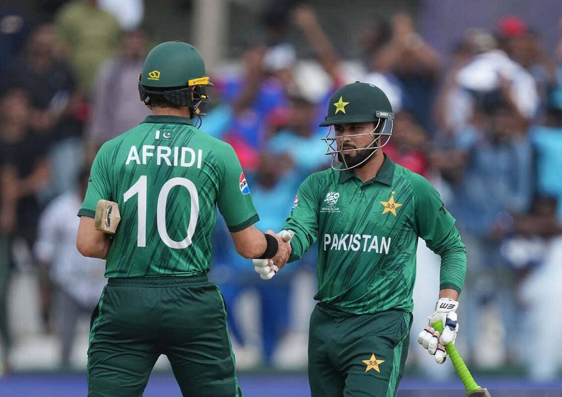 Pakistan Crushes Netherlands in T20 World Cup Opener
