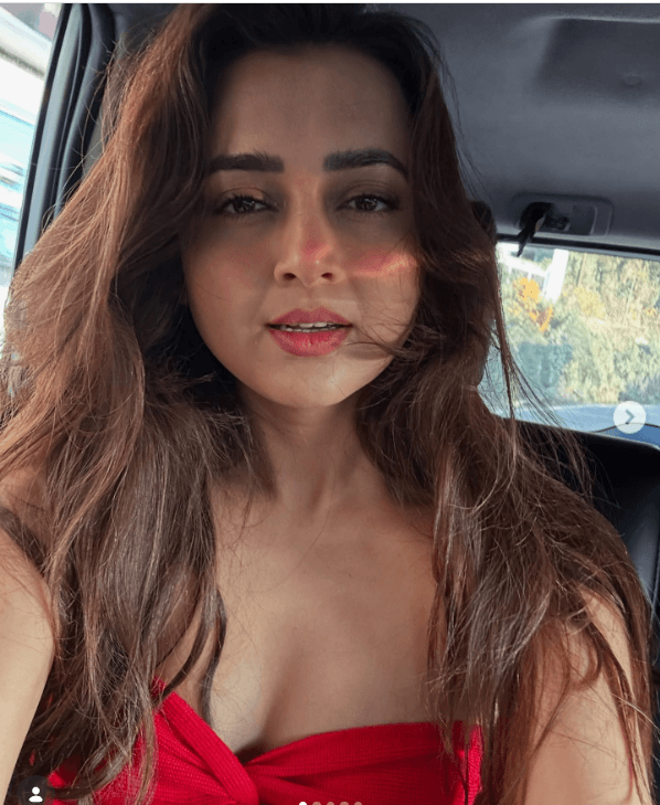 Tejasswi Prakash buys a fancy ₹7.63 crore apartment!