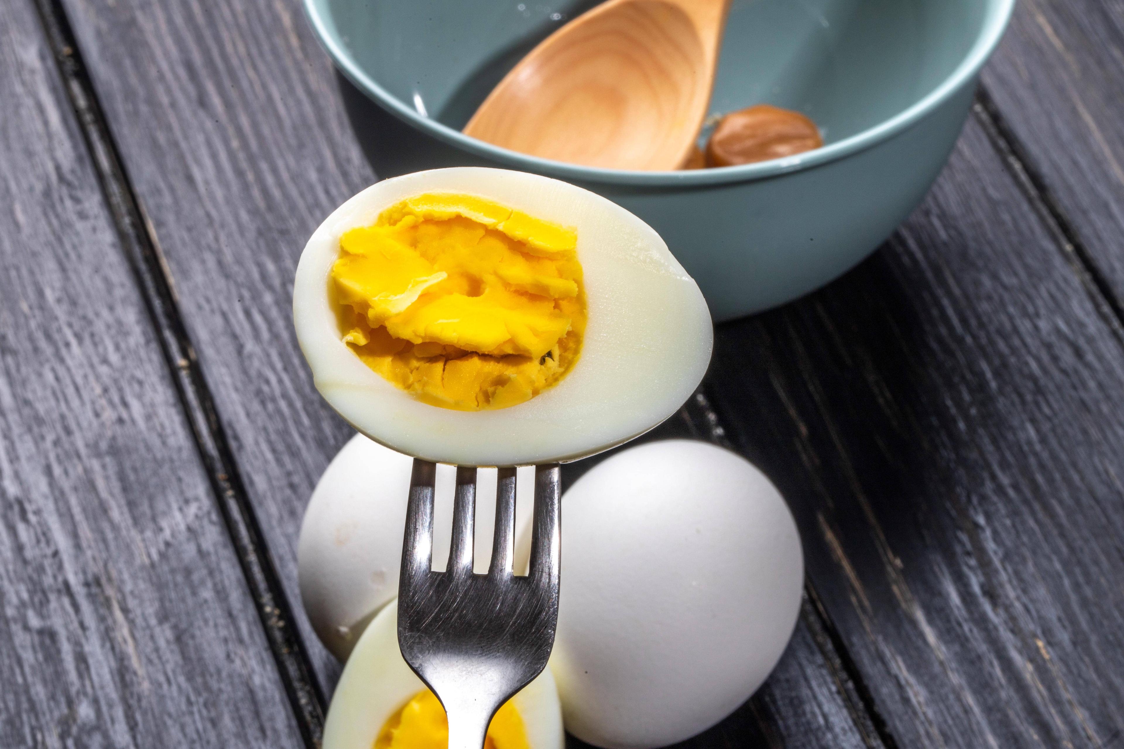 Egg Yolks: Heart Villain or Nutrient Hero? Find Out!