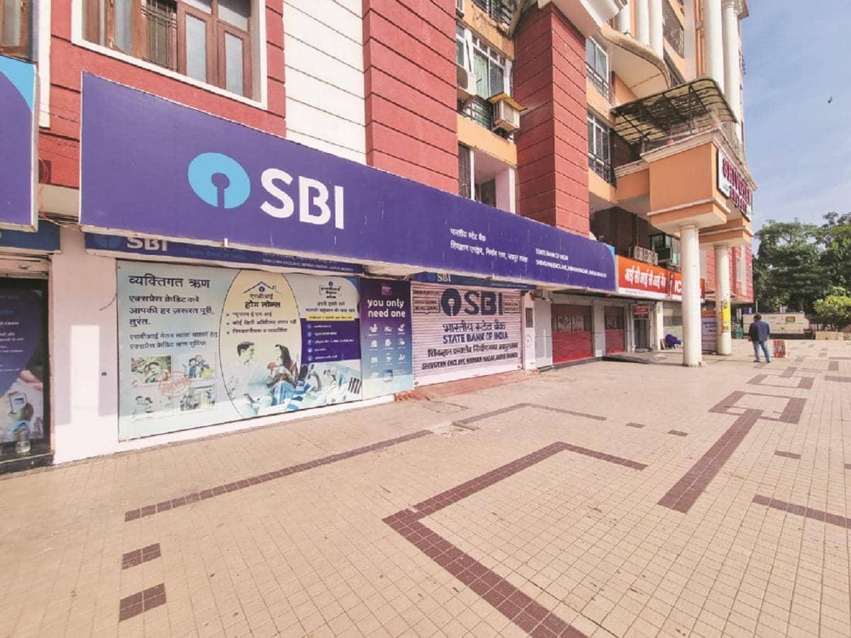 SBI Aims for 10% Green Loans by 2030 with Marathon Fun