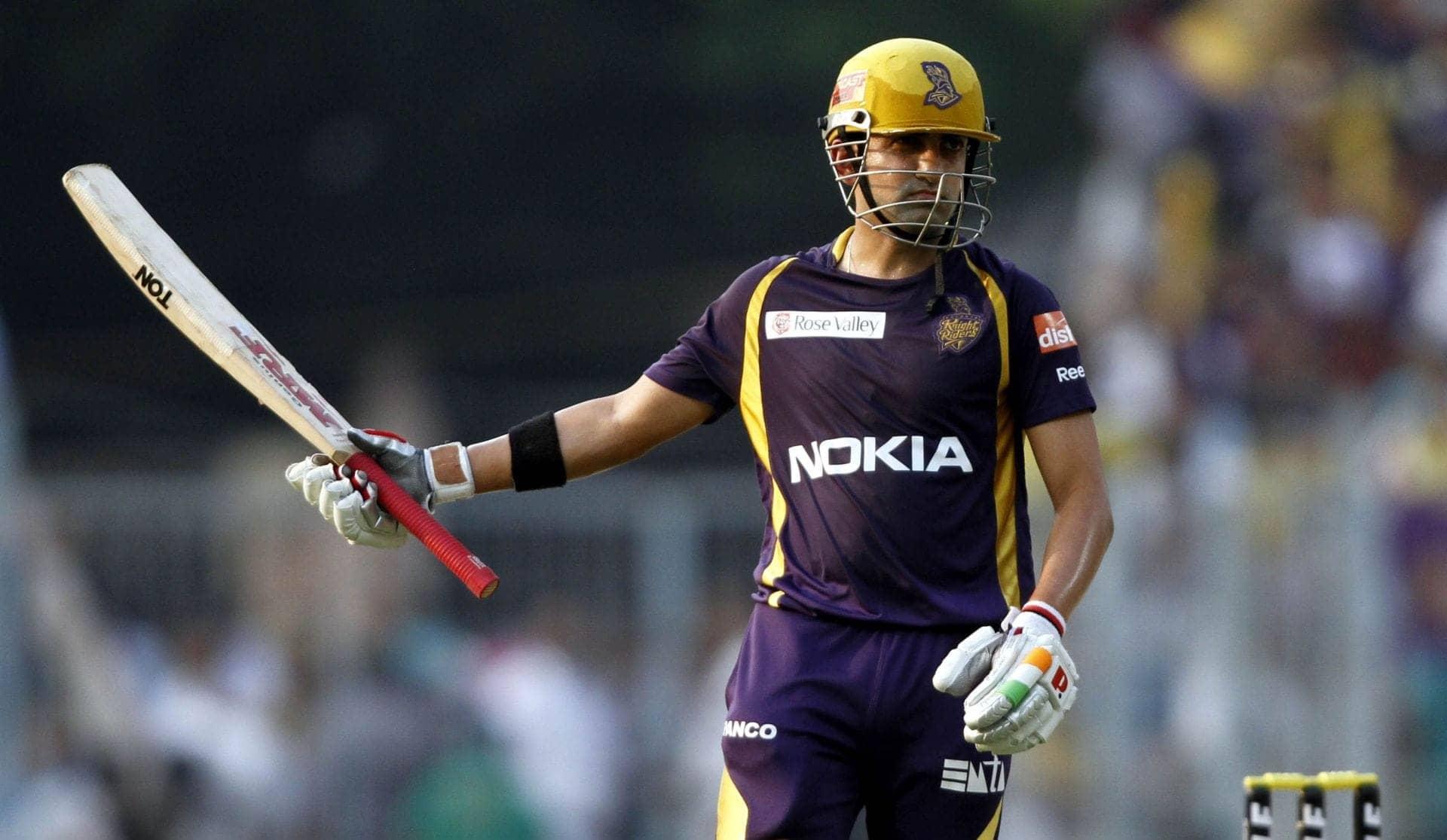 RCB captain picks Warne over Gambhir in fun challenge!