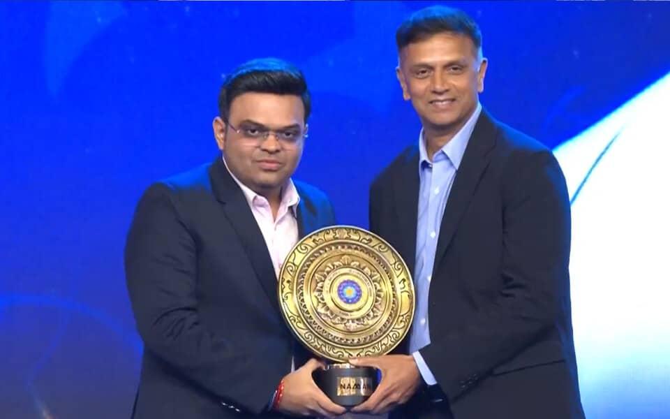 Rahul Dravid celebrates Lifetime Achievement Award at Naman Awards