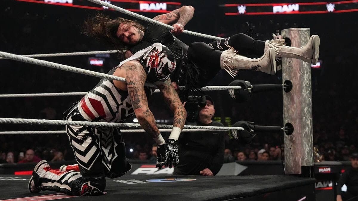 Why Dominik Mysterio Totally Bombed Against Penta