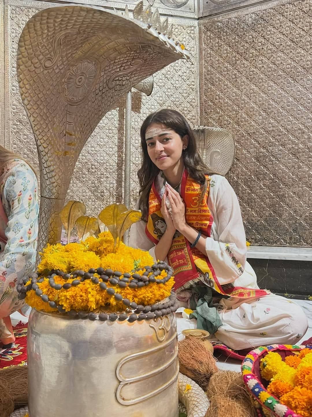 Ananya Panday and Janhvi Kapoor: Temple Triumphs Unleashed