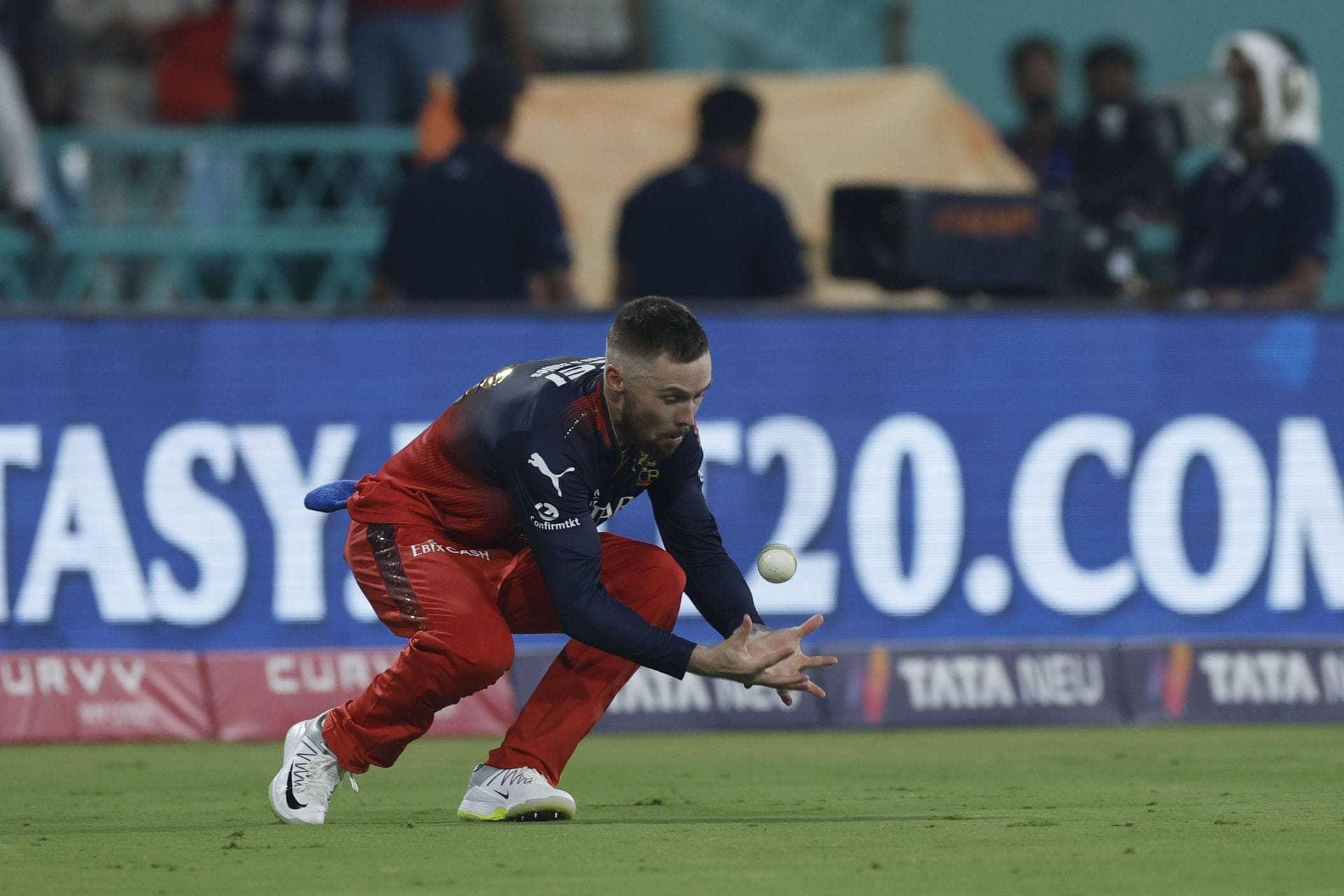 Phil Salt's Amazing Catch Ends Ishan Kishan's Knock in IPL