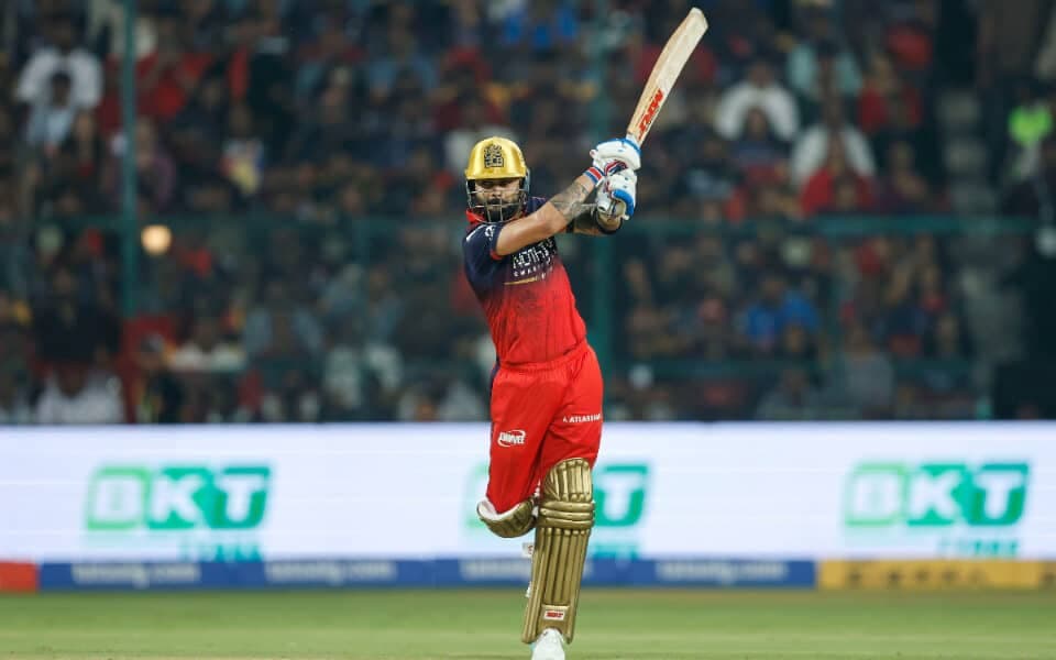 Kohli ka 120% dhamaka, RCB ne SRH ko chhoda dhool mein