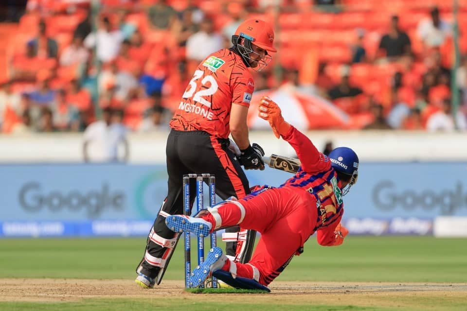 Rishabh Pant's One-Handed Stunner: A Sports Sensation