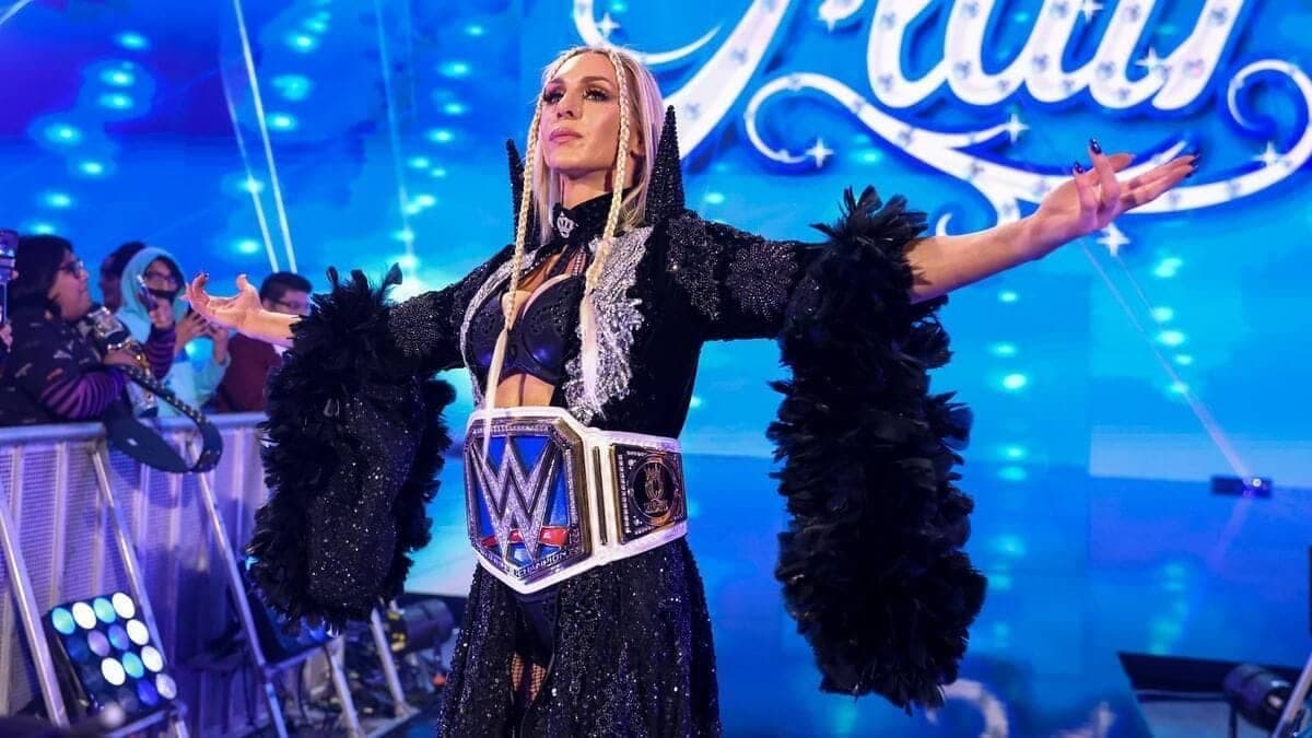 Charlotte Flair ki birthday party mein chhayi female stars ki chamak