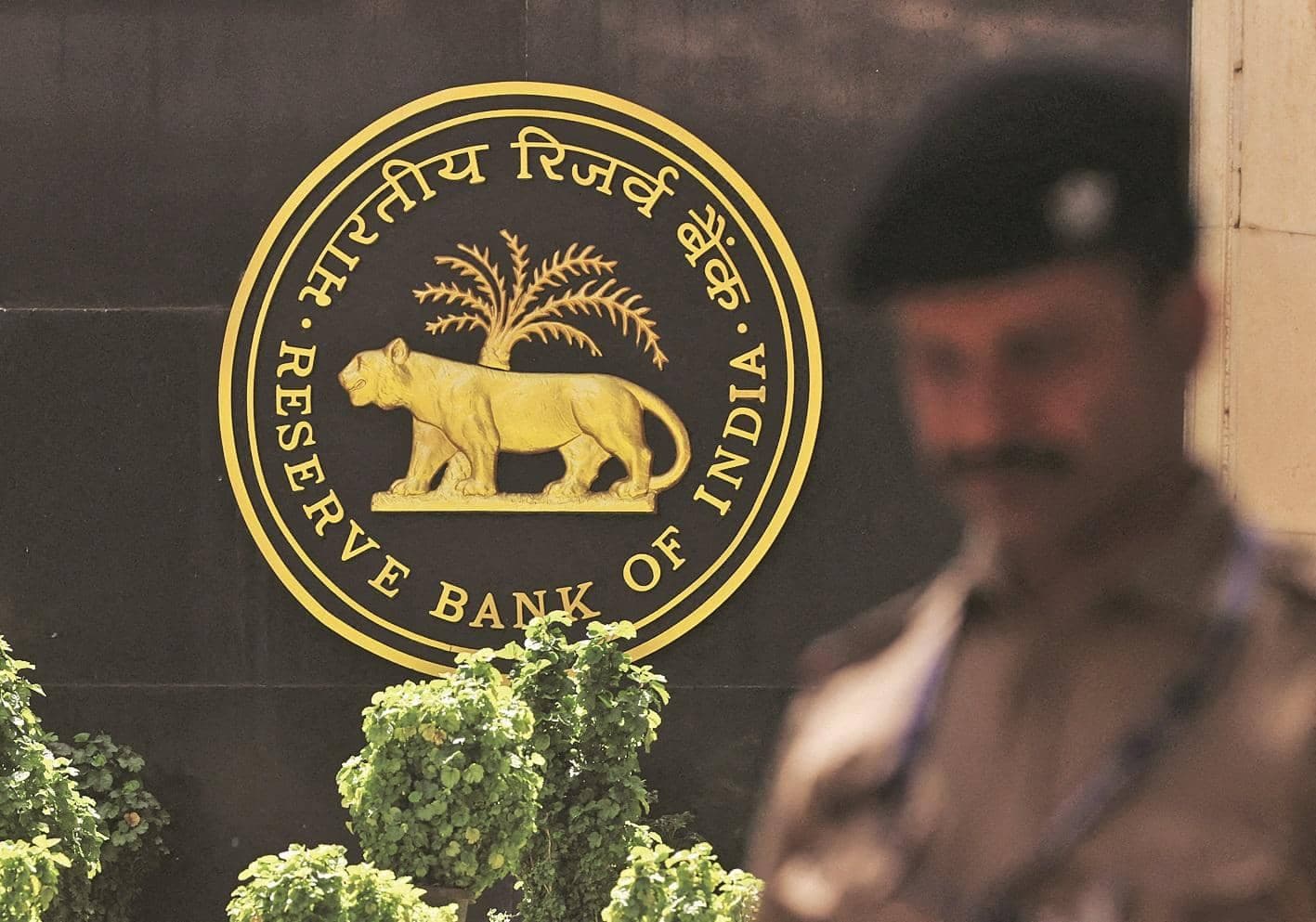 RBI's Smooth Cash Moves: ₹4.5 Trillion Liquidity Shuffle