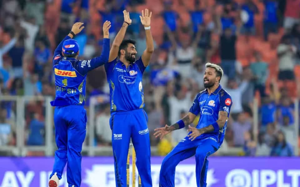 IPL 2026: Bumrah ka pehla over, sabka dil jeet gaya bhai!