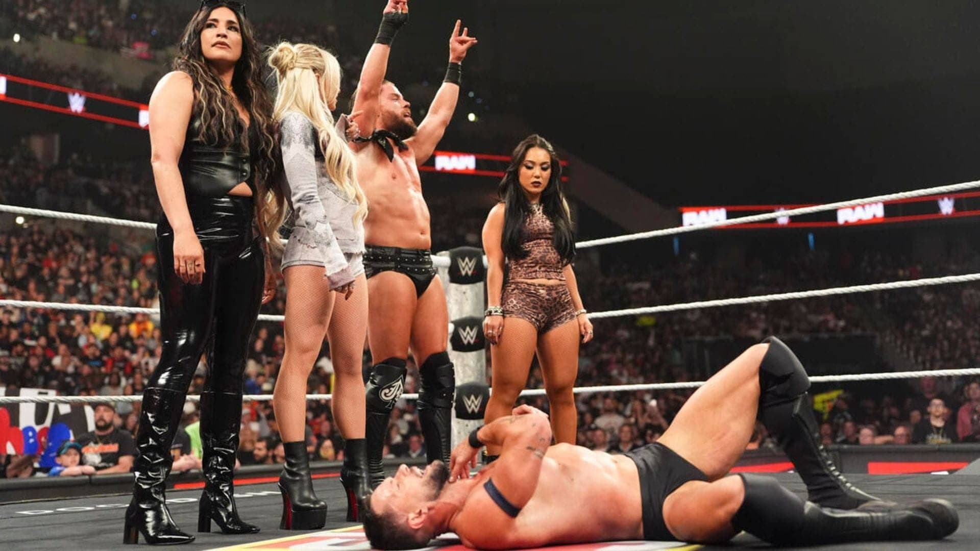4 WWE stars who can help Finn Balor against The Judgment Day