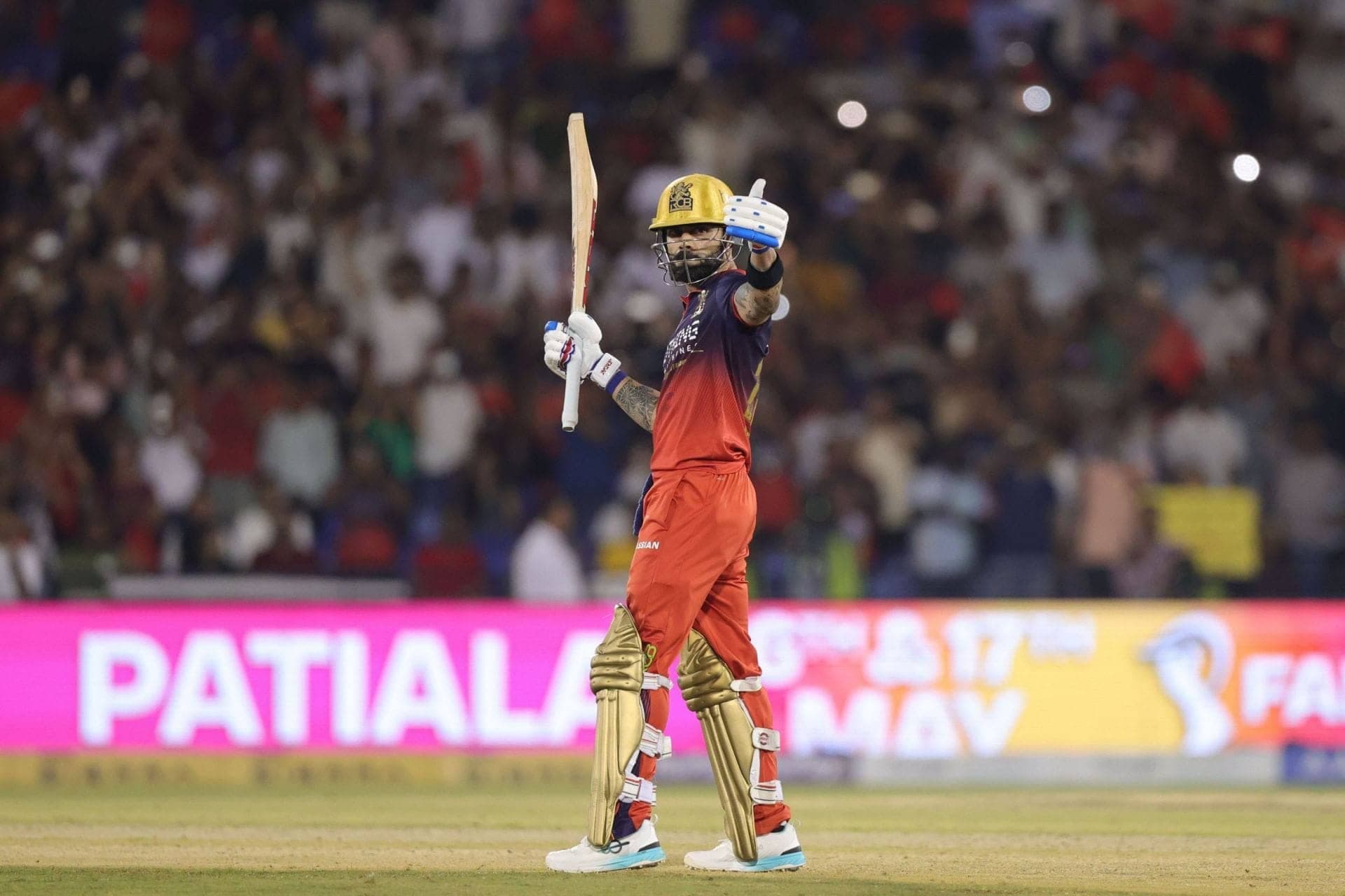 Kohli Shatters Records: Fastest to 14,000 T20 Runs in IPL