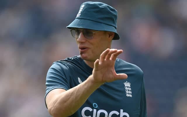 Flintoff Takes Charge as Sydney Thunder Coach in BBL